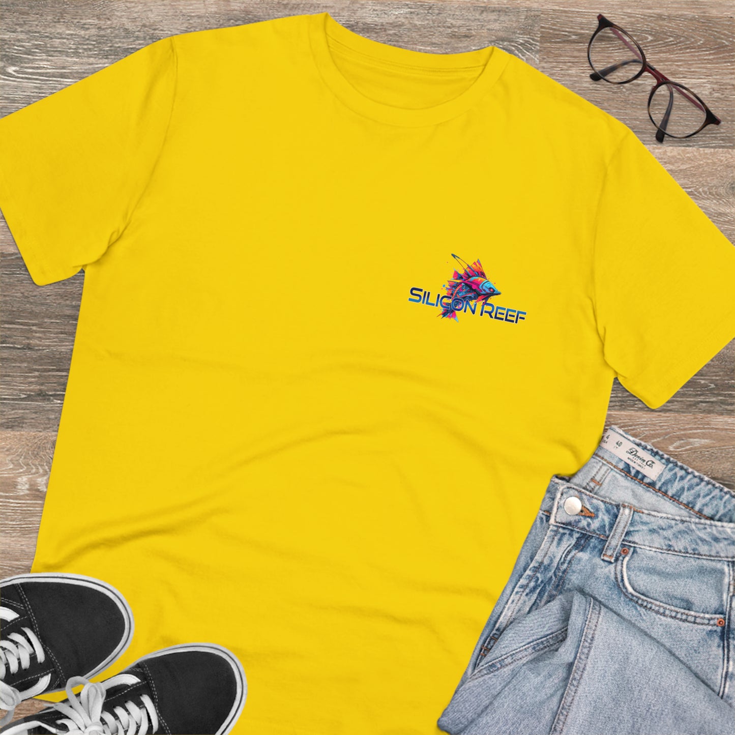 Smoosh Face Fish Organic Creator T-shirt - Unisex