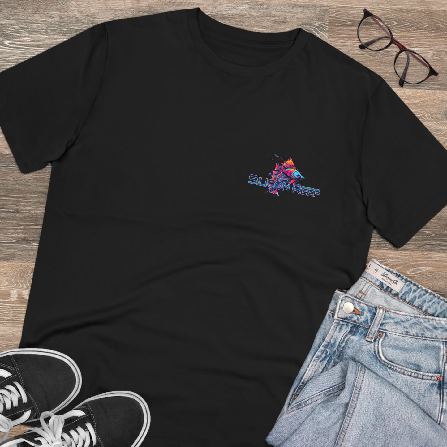 Smoosh Face Fish Organic Creator T-shirt - Unisex