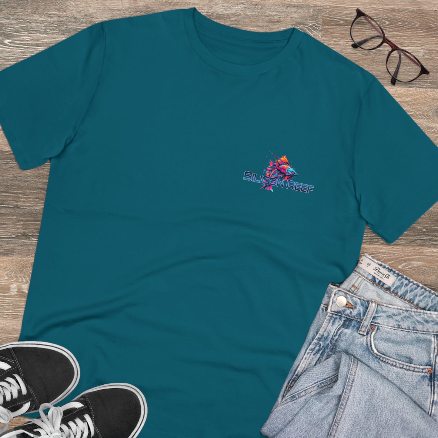 Smoosh Face Fish Organic Creator T-shirt - Unisex