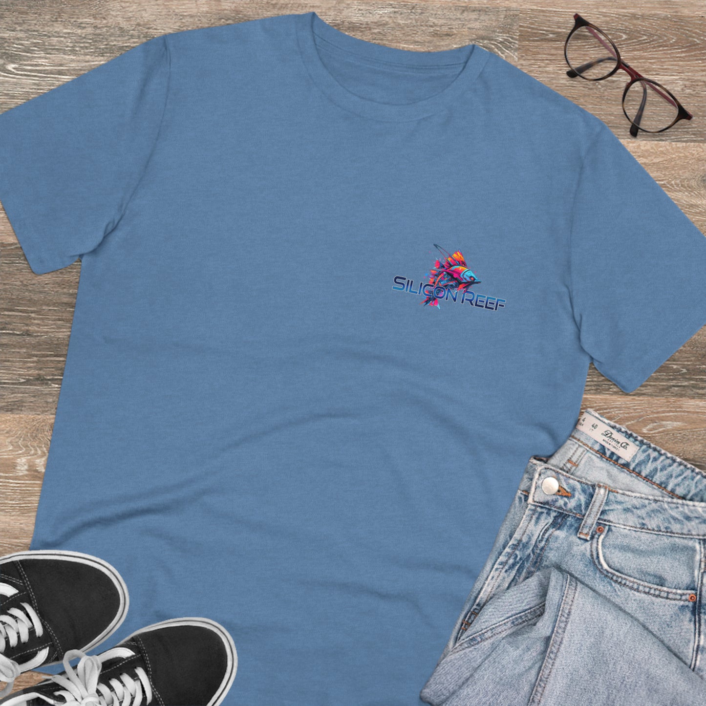 Smoosh Face Fish Organic Creator T-shirt - Unisex